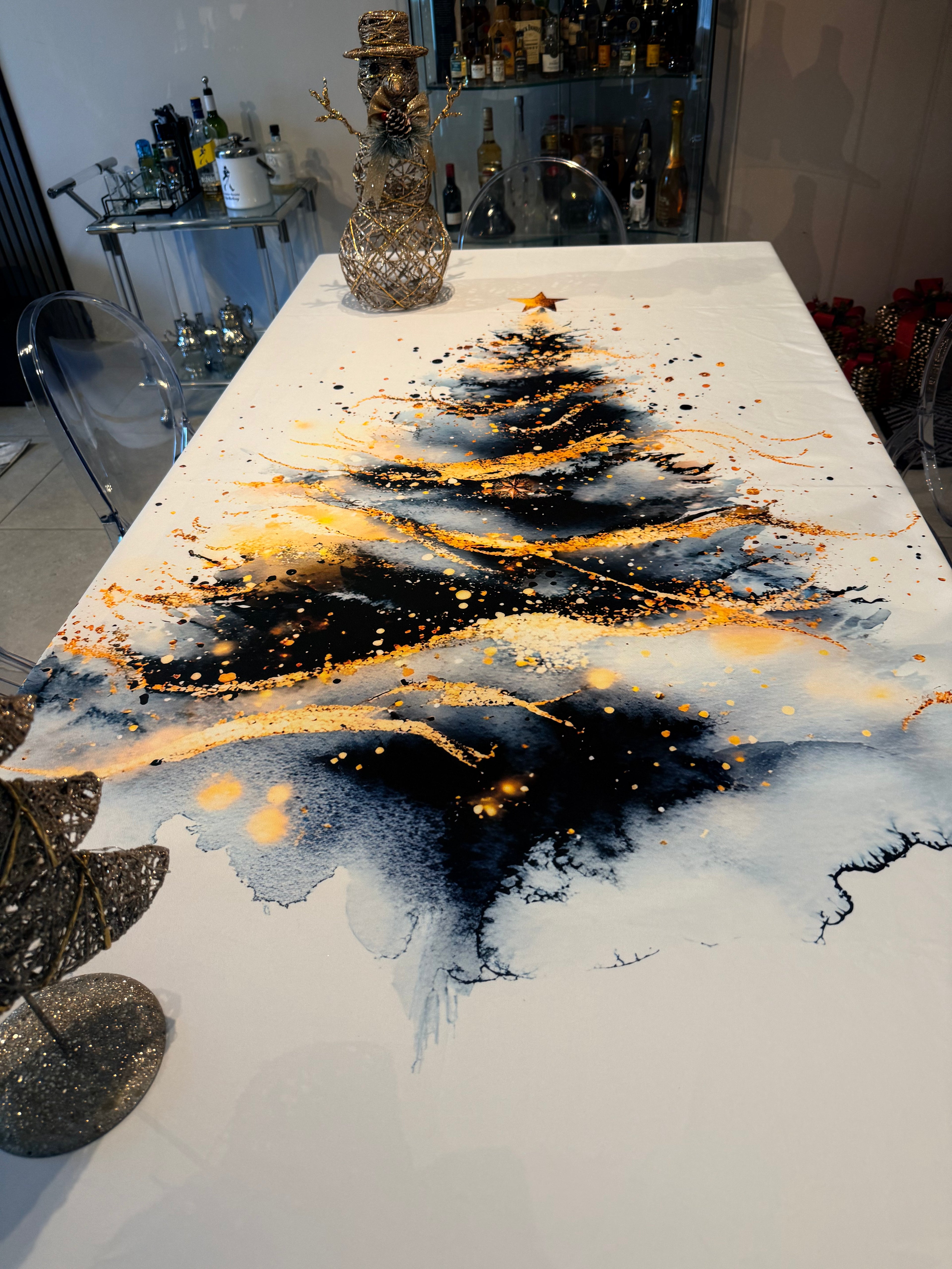 Xmas tree tablecloth
